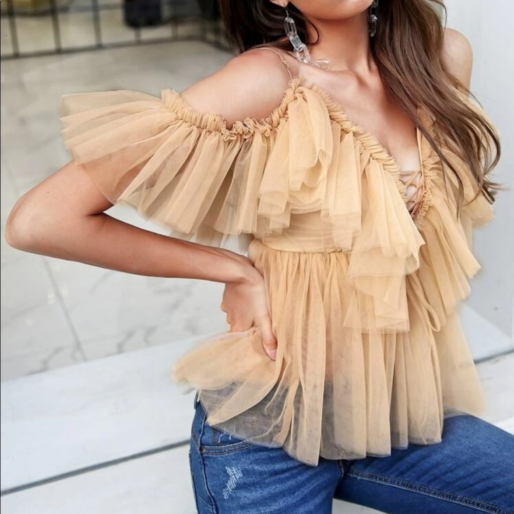Lace up front layered mesh top